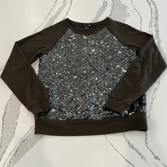 Forever 21 Adorable Sequin Terry LS SweatShirt SZ L (Fits like a M) - Picture 1 of 5